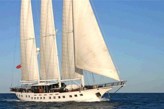 SOUTHERN CLOUD - Sailing
